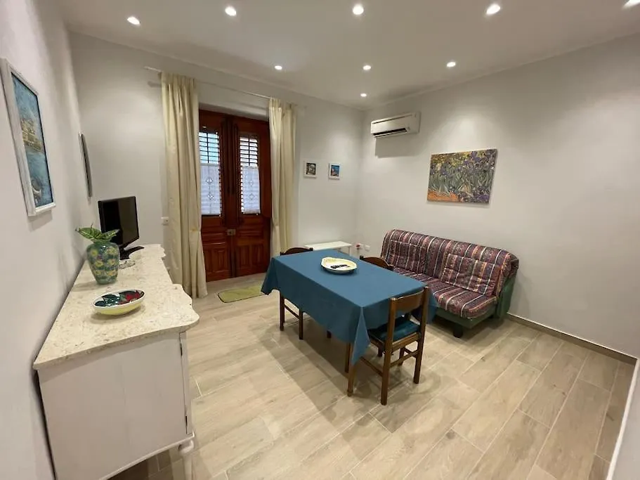 Holiday home Casa Lia Villa Palermo